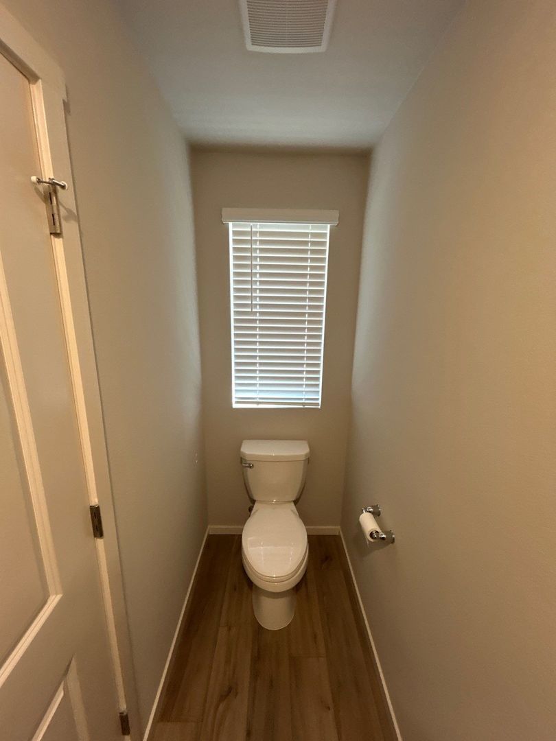 Spacious 4-Bed, 2.5-Bath 2-Story Home in Woodburn HOA Community — AVAILABLE NOW! property image