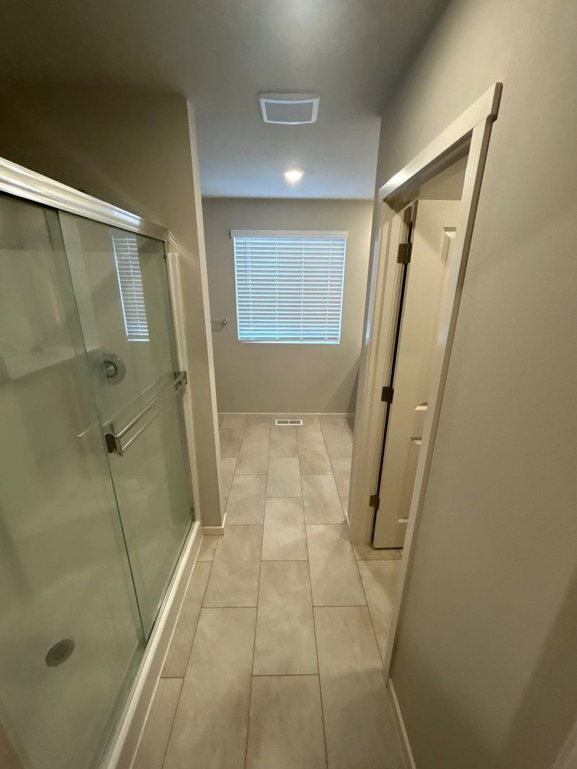 Spacious 4-Bed, 2.5-Bath 2-Story Home in Woodburn HOA Community — AVAILABLE NOW! property image