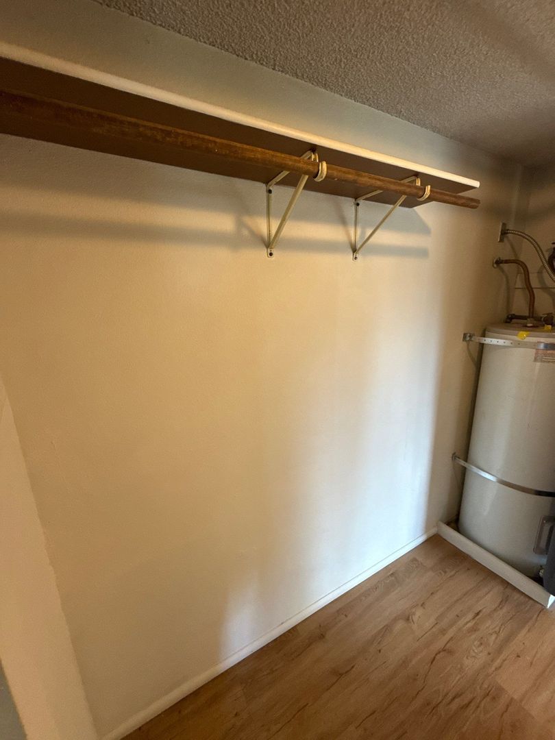 SE Salem, 1 Bed, 1 Bath, 2nd Floor Apartment, W/S/G Paid, AVAILABLE NOW! property image