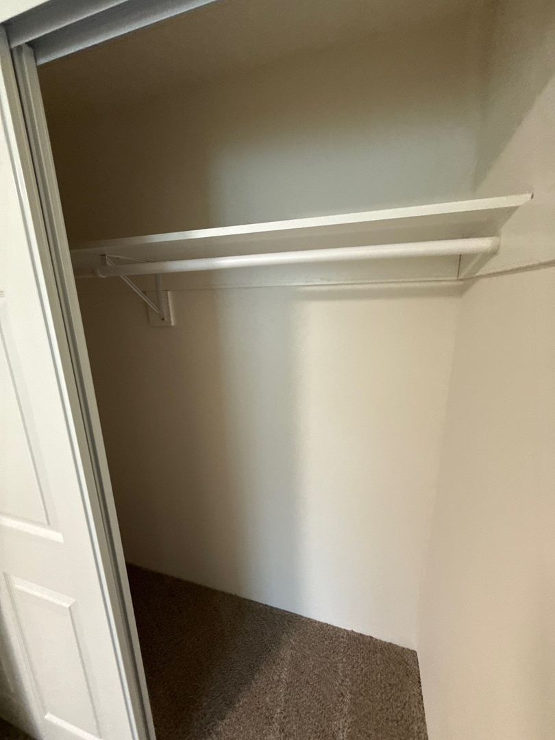 SE Salem Fully Remodeled 2 Bed, 1 Bath, Duplex, w/Washer & Dryer Hook-Ups, AVAILABLE NOW! property image