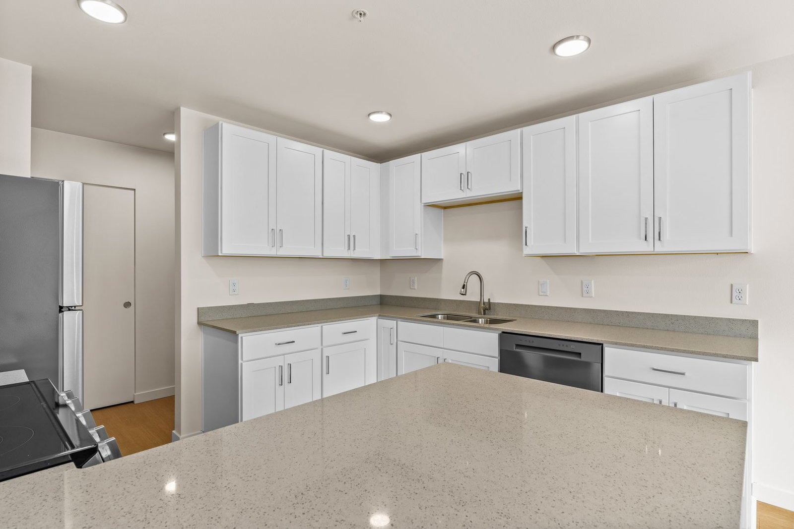 COMING SOON: ALBANY BRAND NEW COMPLEX | 1st Floor 2 Bed 1.5 Bath | W/D Included property image