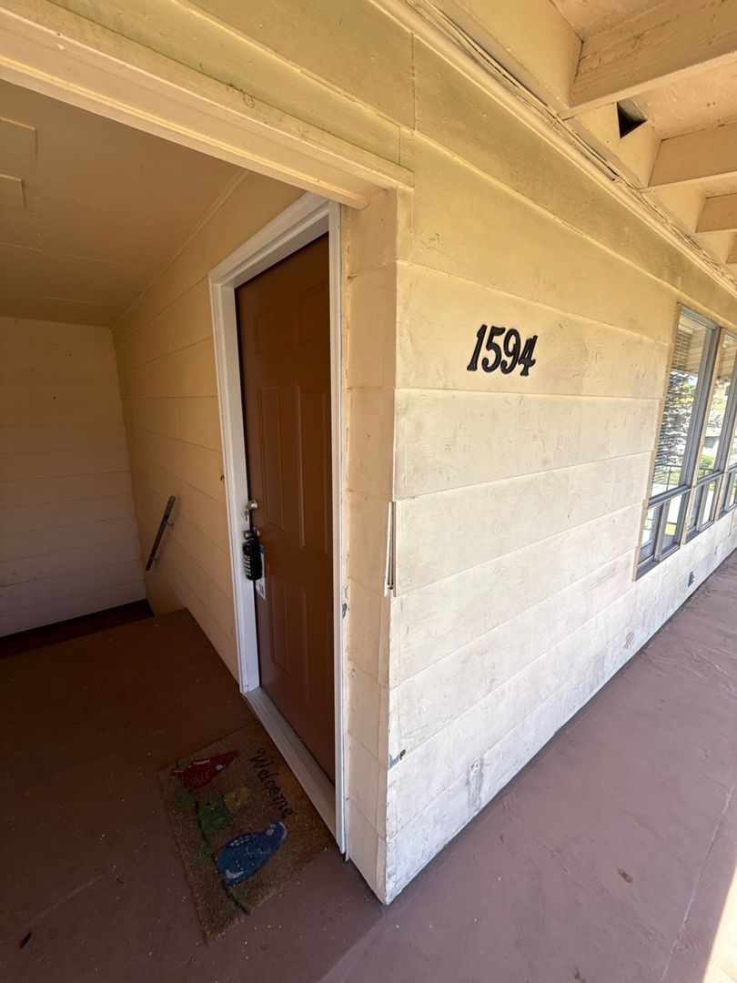 SE Salem 2 Bed 1 Bath 2nd Floor, Apartment, W/S/G Paid, AVAILABLE NOW! property image