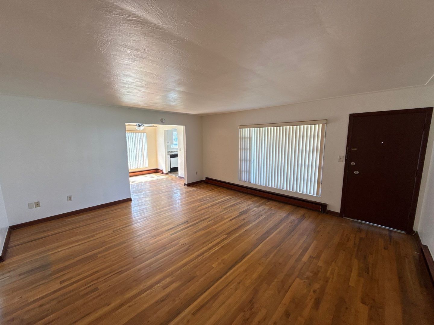 2nd & 3rd Month Only $500 – NE Salem 2 Bed, 1 Bath, 1st Floor Apartment, AVAILABLE NOW! property image