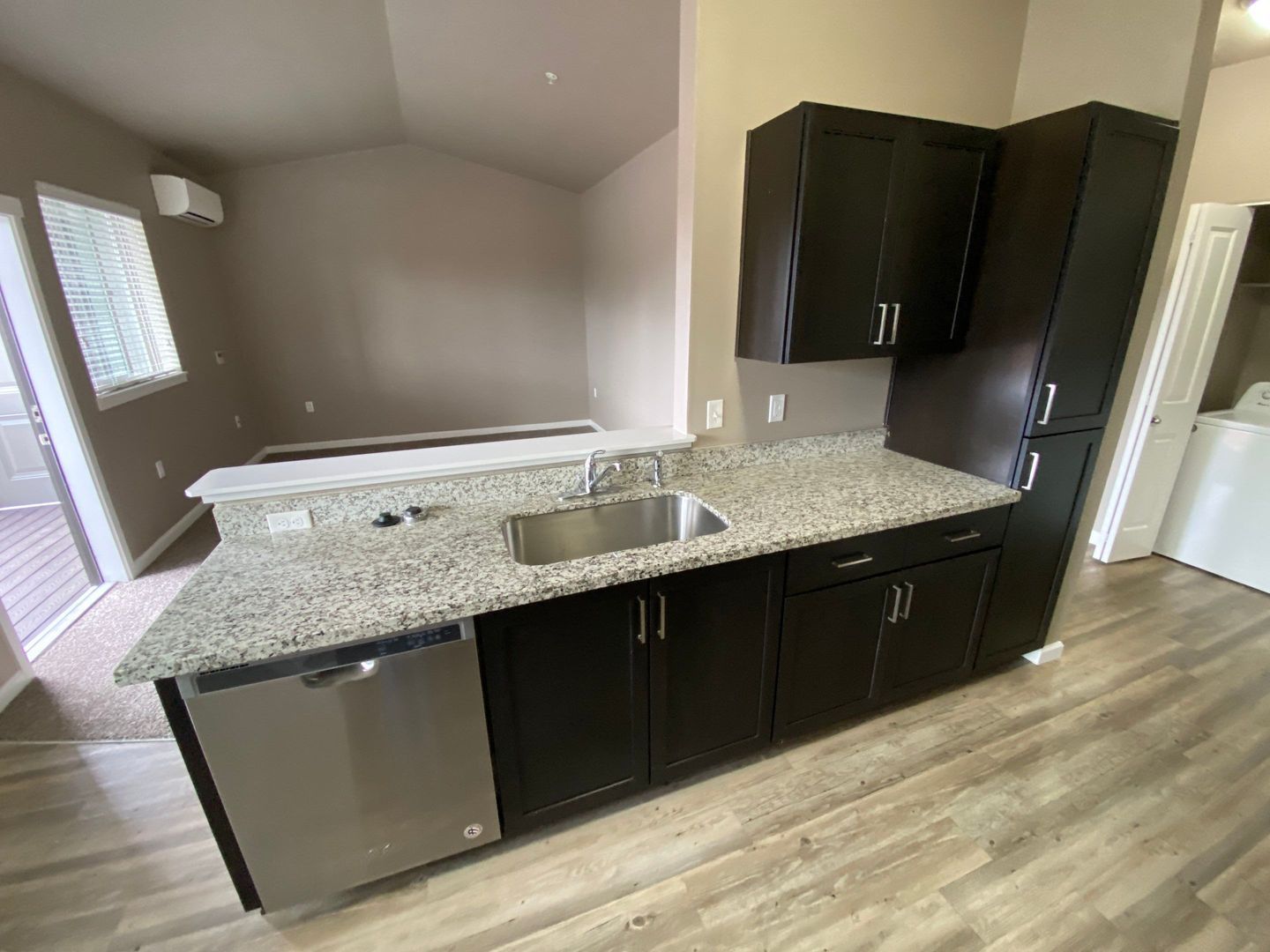 $99 Move-In & $1,400 Special | 3rd Floor 2BR/2BA NE Salem | AC | COMING SOON property image