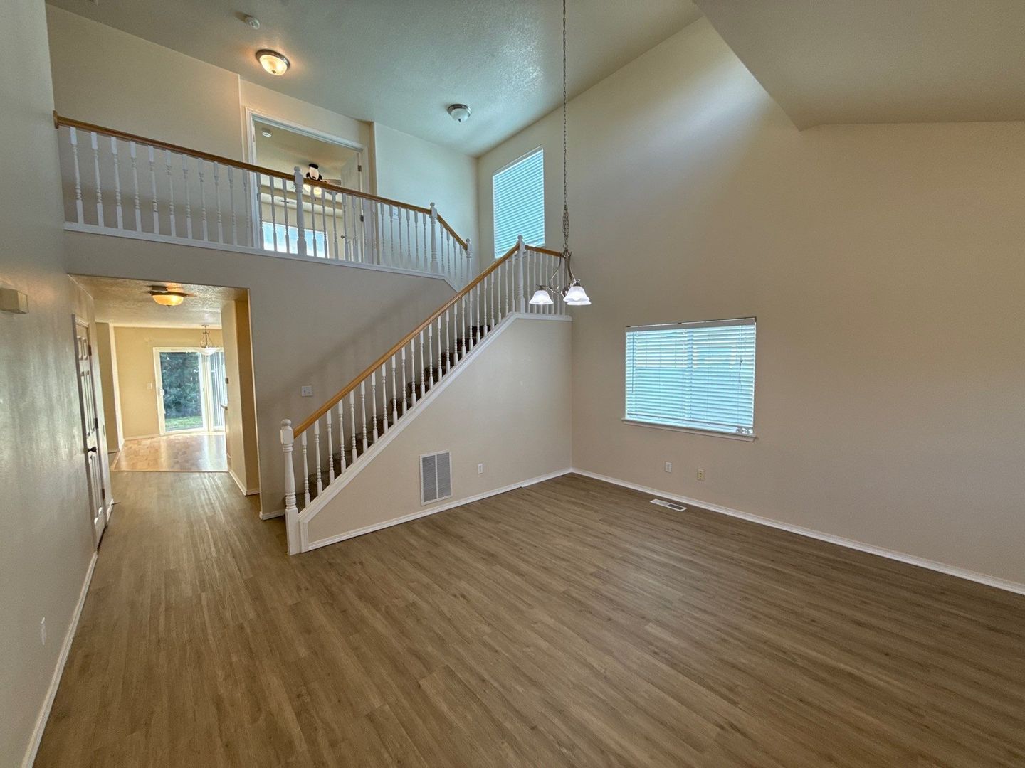 Albany 4 Bed, 2.5 Bath, Single Family Home, AVAILABLE NOW! property image