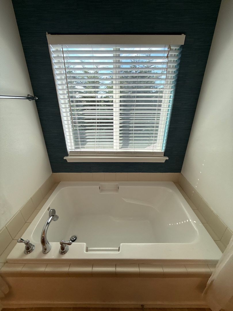 Albany 4 Bed, 2.5 Bath, Single Family Home, AVAILABLE NOW! property image