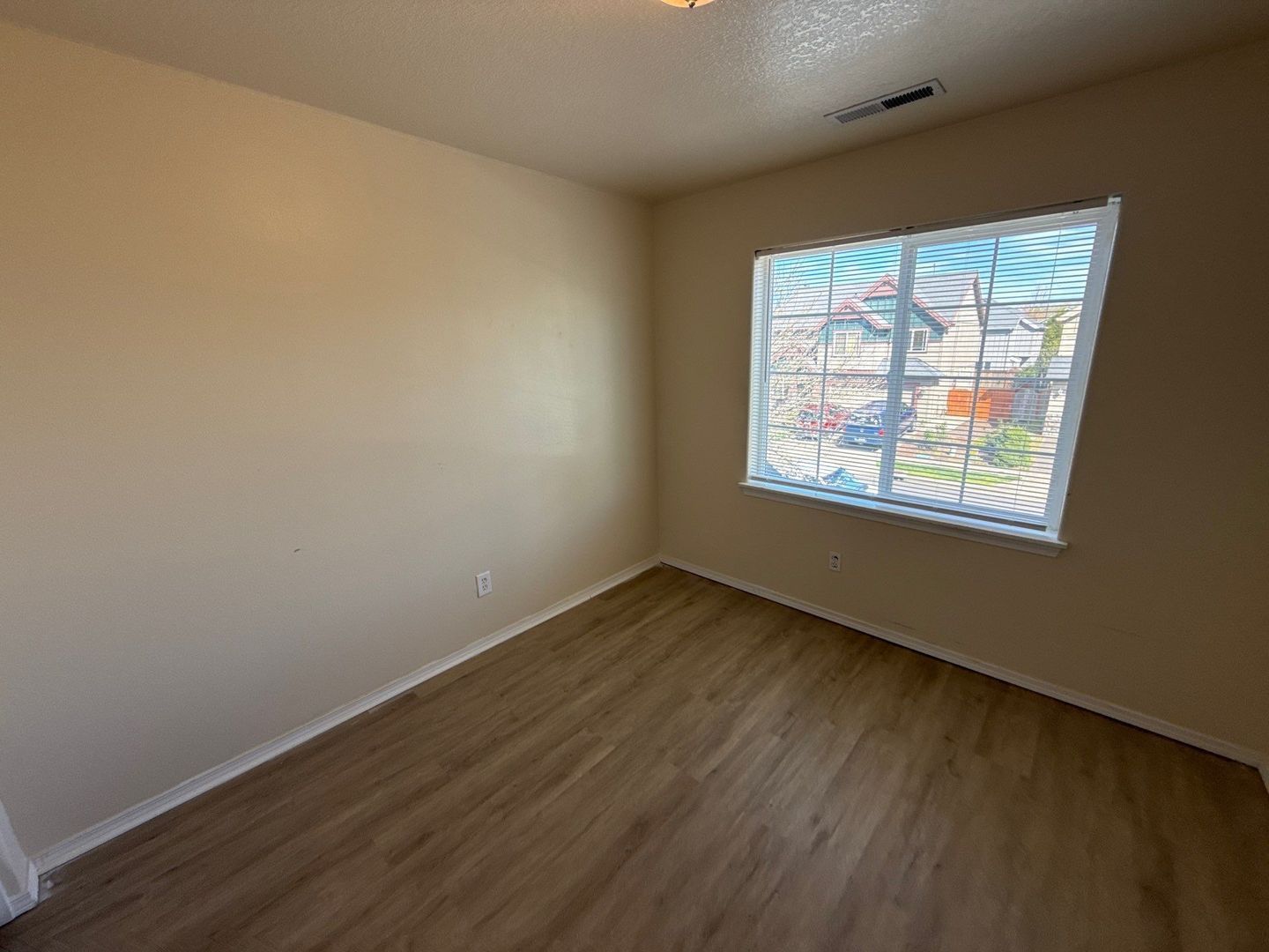 Albany 4 Bed, 2.5 Bath, Single Family Home, AVAILABLE NOW! property image