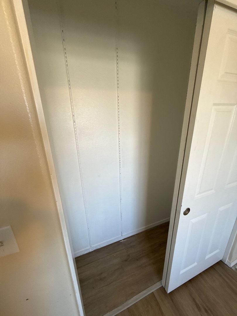 Albany 4 Bed, 2.5 Bath, Single Family Home, AVAILABLE NOW! property image