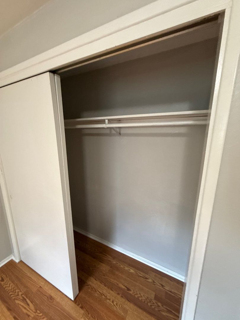 SE Salem, 3 Bedroom , 1 Bath, Half-Duplex, Solar Panels, COMING SOON! property image