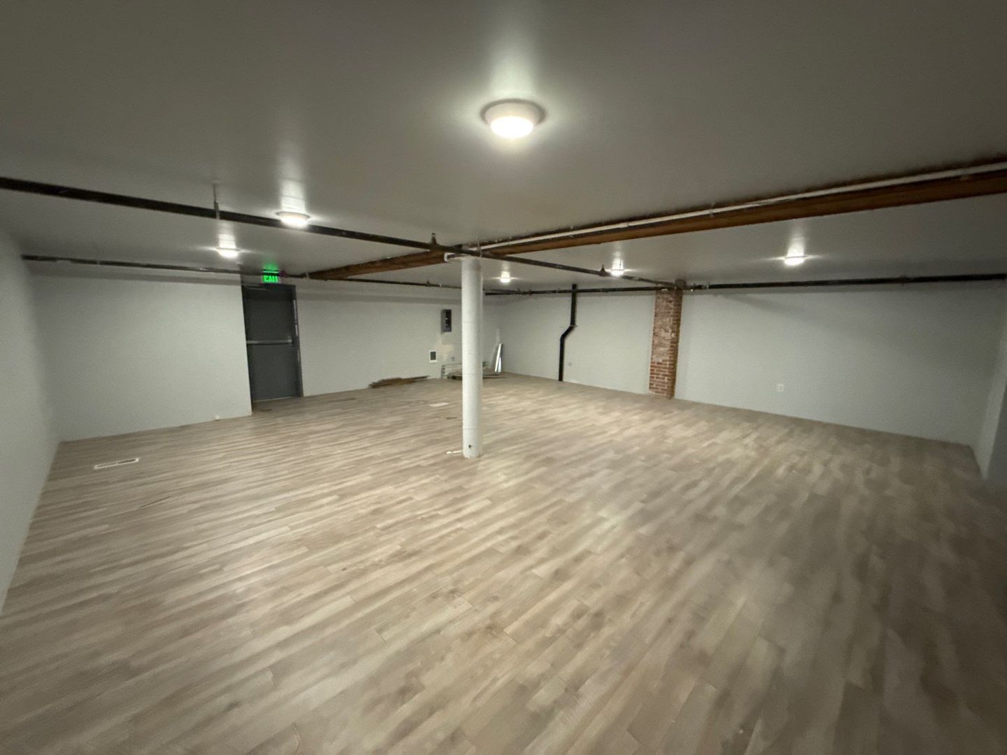 Office Space for Rent, Lease Terms Negotiable, AVAILABLE NOW! property image