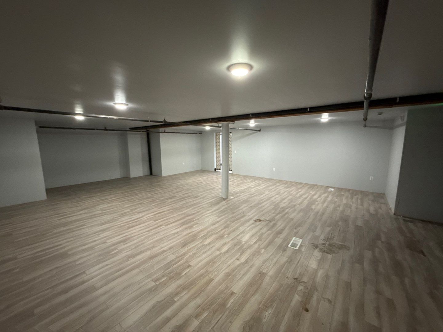 Office Space for Rent, Lease Terms Negotiable, AVAILABLE NOW! property image