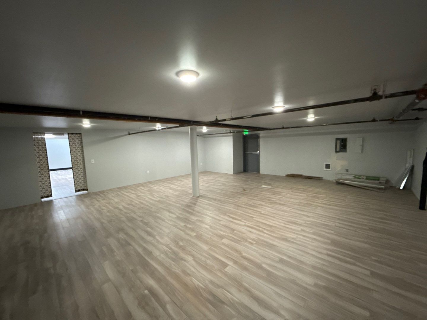 Office Space for Rent, Lease Terms Negotiable, AVAILABLE NOW! property image