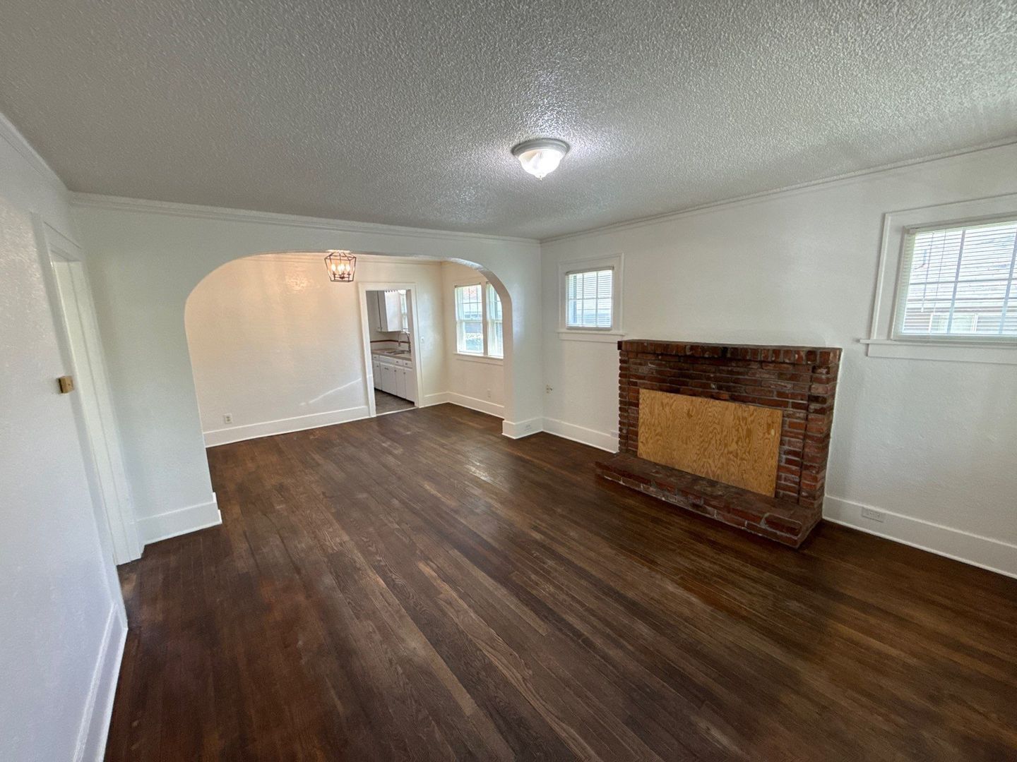 NE Salem 2 Beds, 1 Bath, 1 Story Single Family Home, AVAILABLE NOW! property image