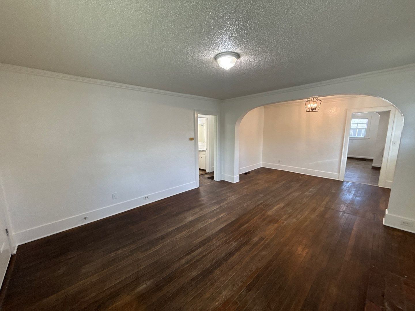 NE Salem 2 Beds, 1 Bath, 1 Story Single Family Home, AVAILABLE NOW! property image