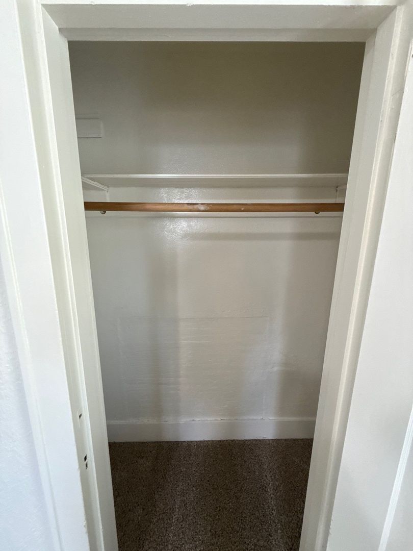 NE Salem 2 Beds, 1 Bath, 1 Story Single Family Home, AVAILABLE NOW! property image