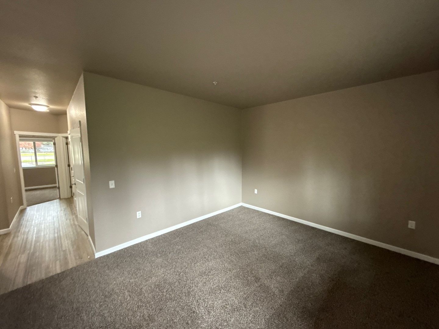 $99 Move-In & $1,400 Special | 2nd Floor 2BR/2BA NE Salem | AC | COMING SOON property image