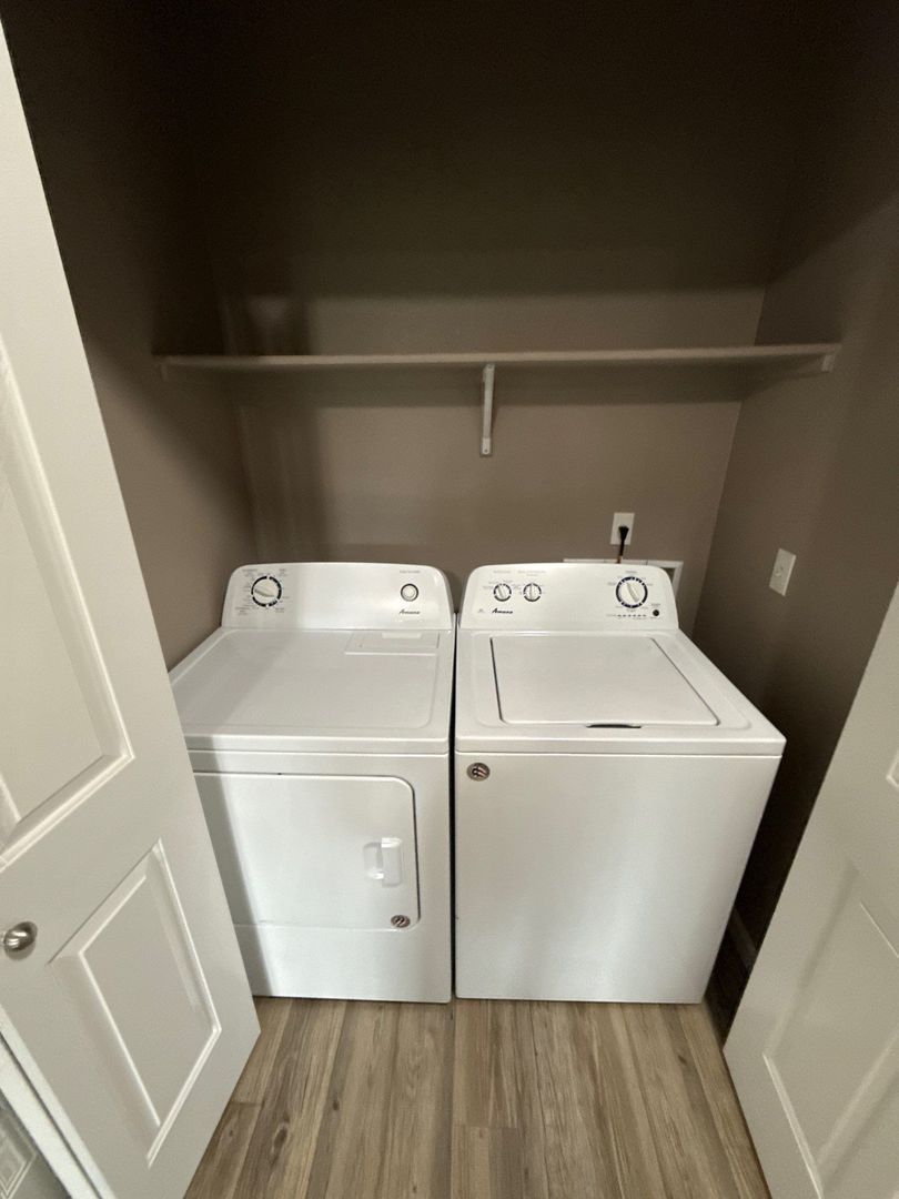 $99 Move-In & $1,400 Special | 2nd Floor 2BR/2BA NE Salem | AC | COMING SOON property image