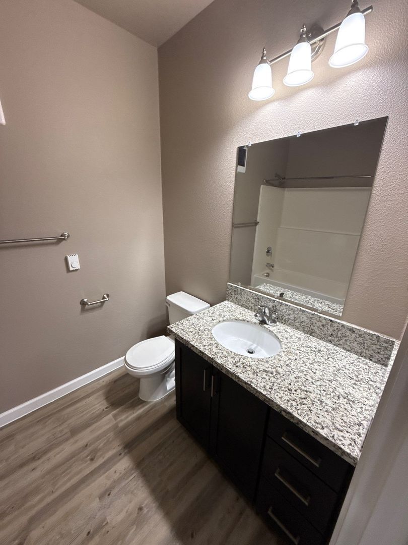 $99 Move-In & $1,400 Special | 2nd Floor 2BR/2BA NE Salem | AC | COMING SOON property image