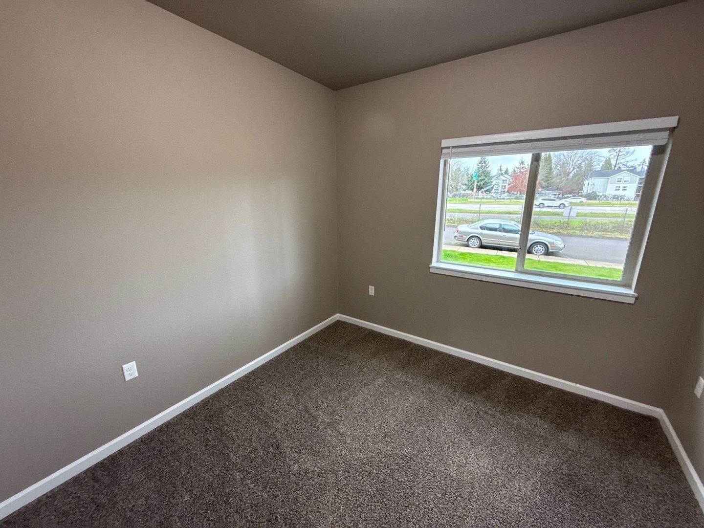 $99 Move-In & $1,400 Special | 2nd Floor 2BR/2BA NE Salem | AC | COMING SOON property image