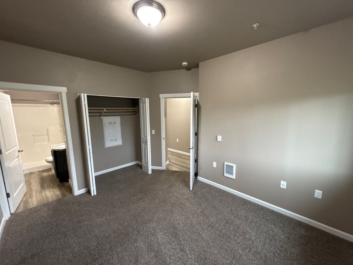 $99 Move-In & $1,400 Special | 2nd Floor 2BR/2BA NE Salem | AC | COMING SOON property image
