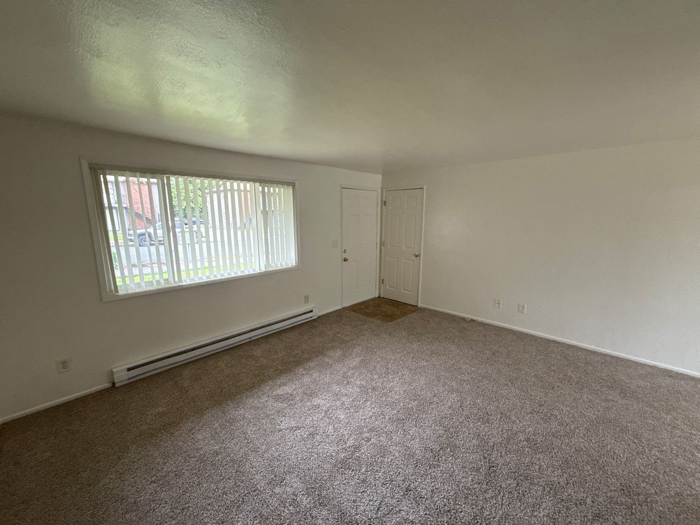 $1,095 First 3 Months, NE Salem, 2 Bed, 1 Bath, 1st Floor Apartment, AVAILABLE NOW! property image