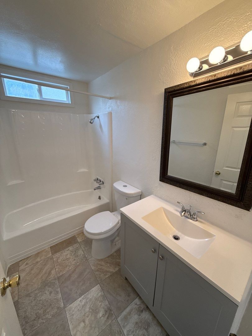 $1,095 First 3 Months, NE Salem, 2 Bed, 1 Bath, 1st Floor Apartment, AVAILABLE NOW! property image