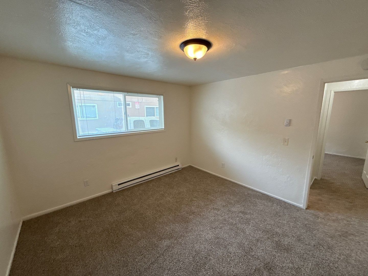 $1,095 First 3 Months, NE Salem, 2 Bed, 1 Bath, 1st Floor Apartment, AVAILABLE NOW! property image
