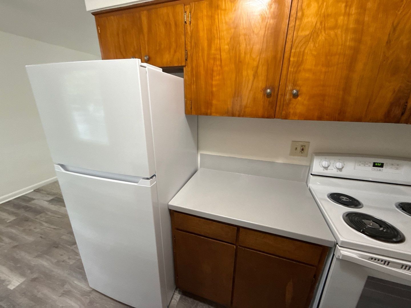 SE Salem, 1 Bed, 1 Bath 1 Story Complex | AVAILABLE NOW! property image