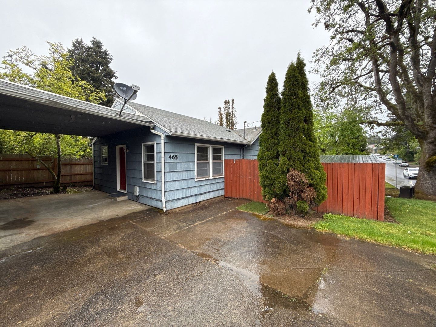 SE Salem 2 Bed 1 Bath Duplex, Washer & Dryer Hookups, AVAILABLE NOW! property image