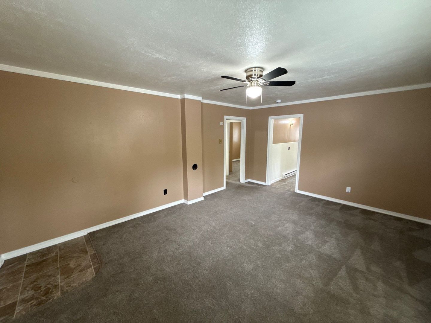 SE Salem 2 Bed 1 Bath Duplex, Washer & Dryer Hookups, AVAILABLE NOW! property image
