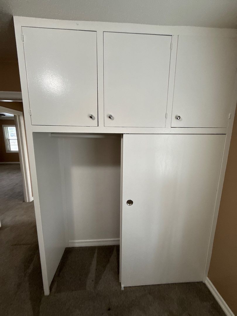 SE Salem 2 Bed 1 Bath Duplex, Washer & Dryer Hookups, AVAILABLE NOW! property image