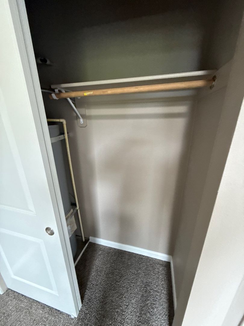 $99 Move-In & $1,400 Special | 3rd Floor 2BR/2BA NE Salem | AC | AVAILABLE NOW! property image