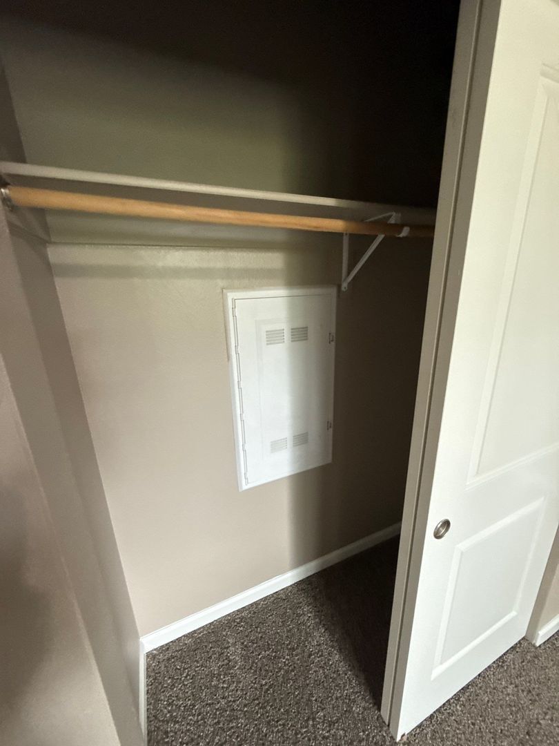 $99 Move-In & $1,400 Special | 3rd Floor 2BR/2BA NE Salem | AC | AVAILABLE NOW! property image