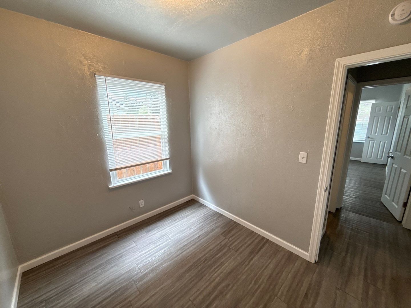 Sweet Home 2 Bed 1 Bath Apartment, Pet Friendly, AVAILABLE NOW! property image