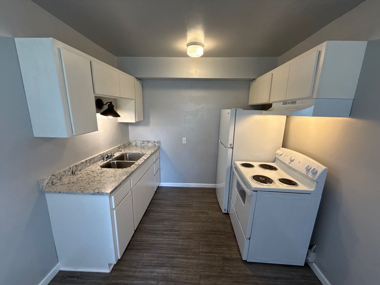 Sweet Home 2 Bed 1 Bath Apartment, Pet Friendly, AVAILABLE NOW! property image