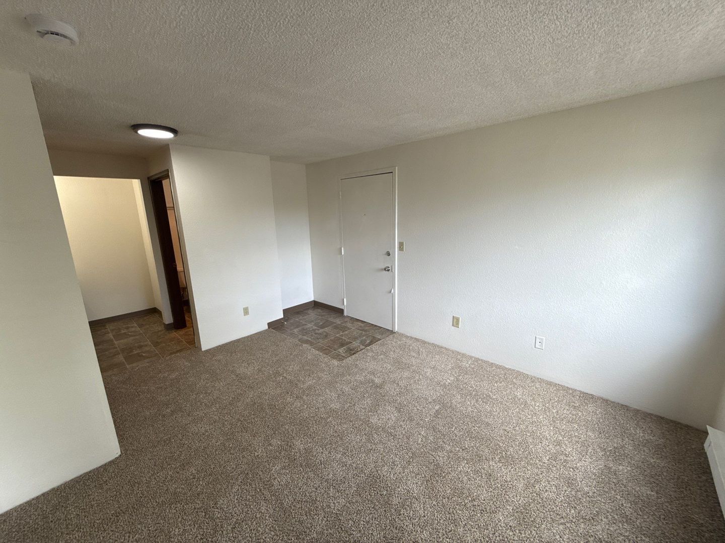 Corvallis Studio 1 Bath, Second Floor Unit, $70 Flat Fee for ALL Utilities AVAILABLE NOW! property image