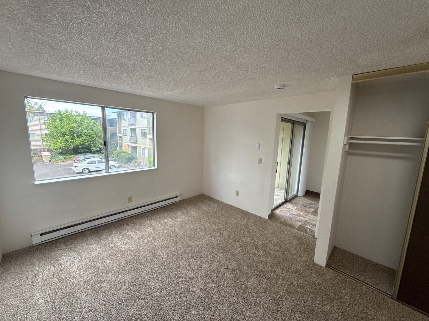 Corvallis Studio 1 Bath, Second Floor Unit, $70 Flat Fee for ALL Utilities AVAILABLE NOW! property image