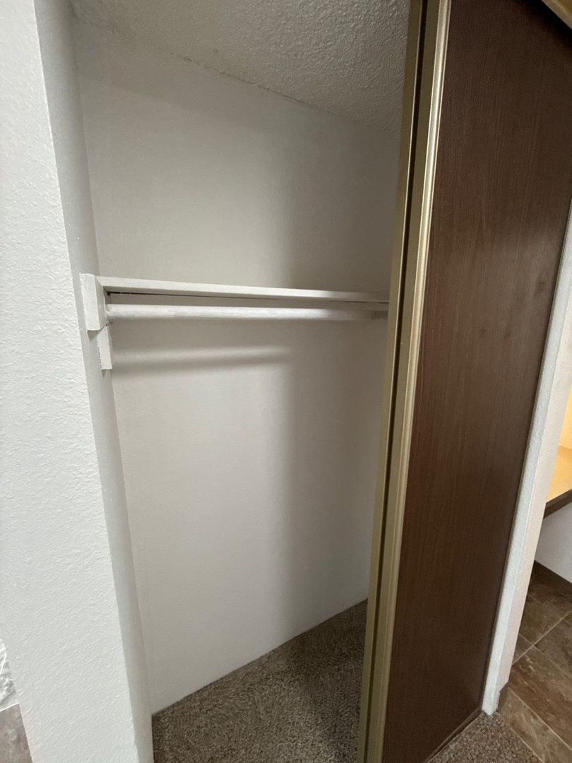 Corvallis Studio 1 Bath, Second Floor Unit, $70 Flat Fee for ALL Utilities AVAILABLE NOW! property image
