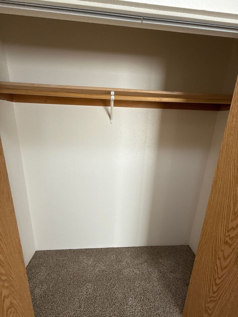 $1,595 First 3 Months, NW Salem 3 Beds, 2 Bath, 1st Floor Apartment, W/S/G Paid, AVAILABLE NOW! property image