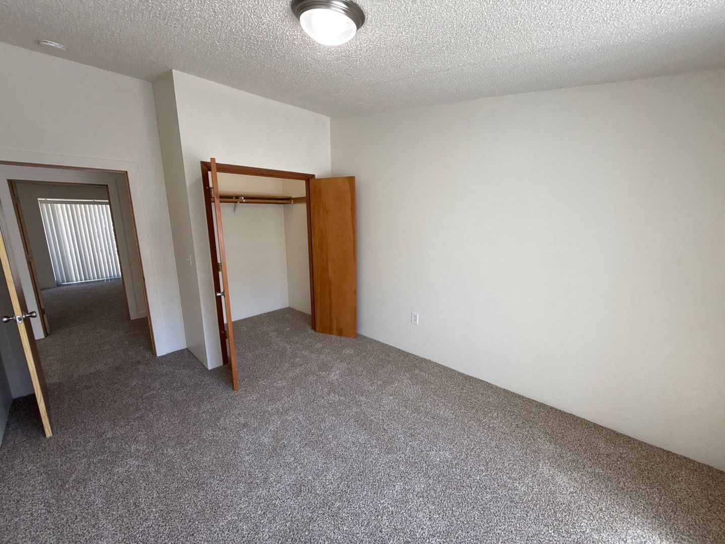 $1,595 First 3 Months, NW Salem 3 Beds, 2 Bath, 1st Floor Apartment, W/S/G Paid, AVAILABLE NOW! property image