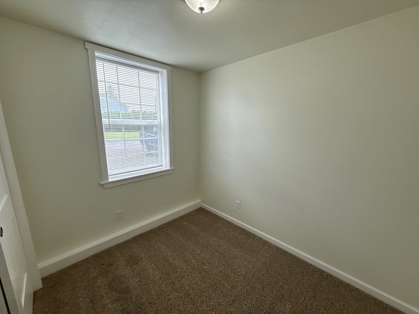 $1,345 First 3 Months, Mount Angel, 2 Bed, 1 Bath, 1st Floor Apartment, Pet Friendly, |AVAILABLE NOW! property image
