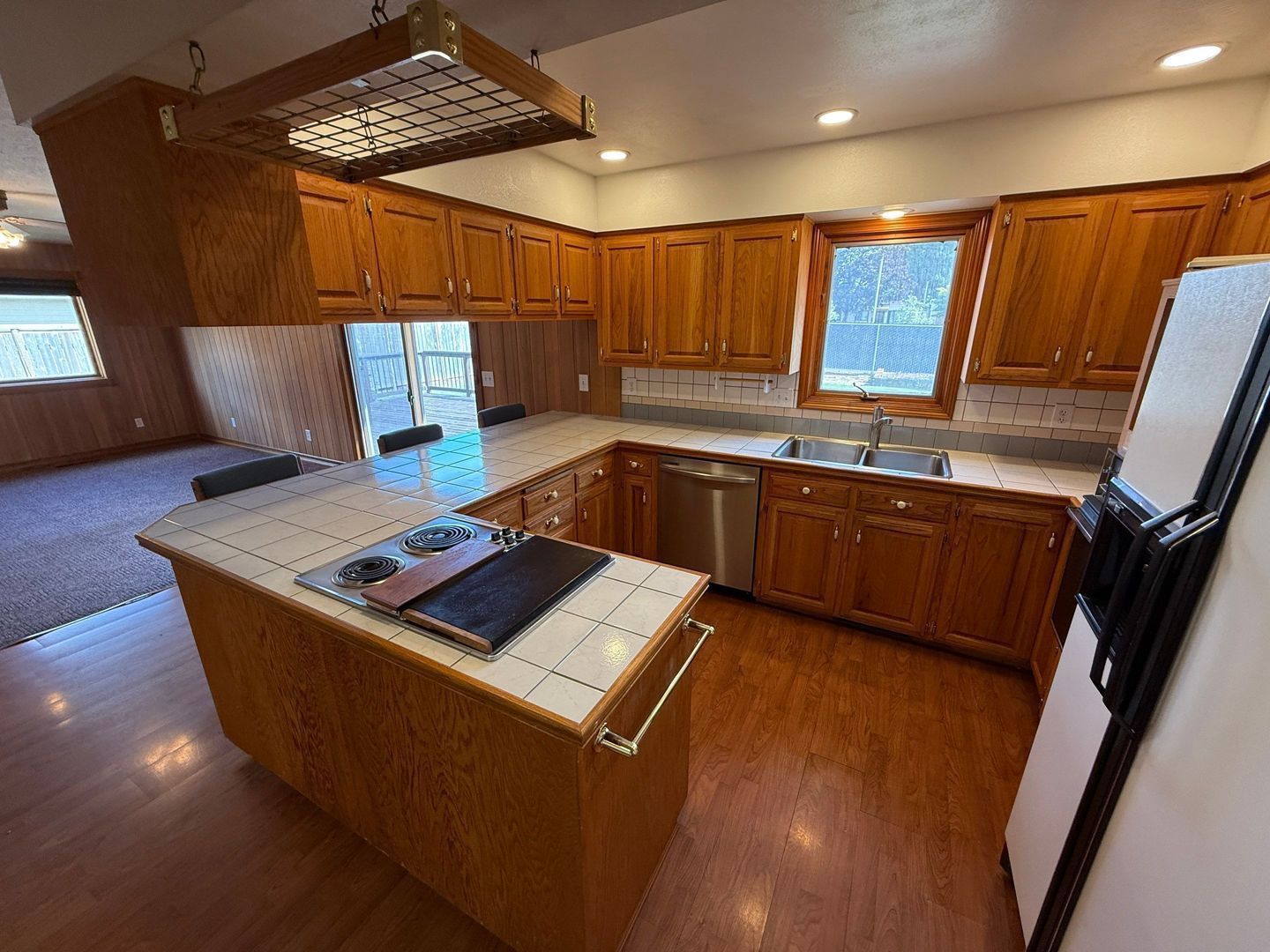 Sublimity 3 Bed, 2 Bath, Single Family Home, w/Fully Fenced Back Yard, COMING SOON! property image