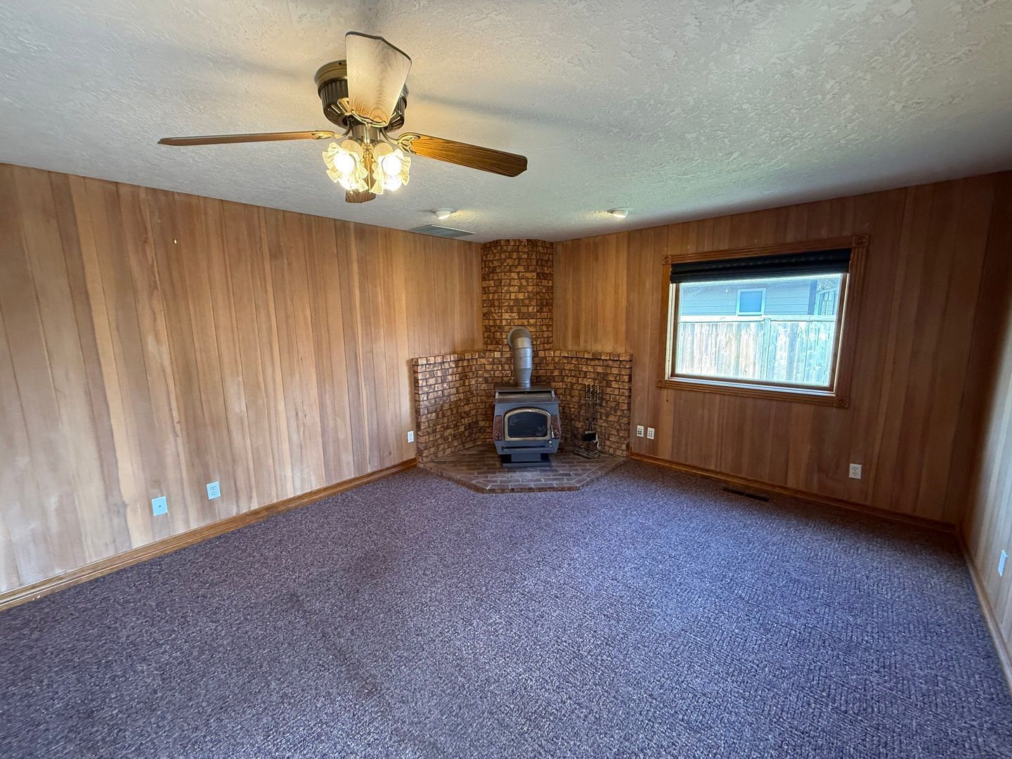 Sublimity 3 Bed, 2 Bath, Single Family Home, w/Fully Fenced Back Yard, COMING SOON! property image