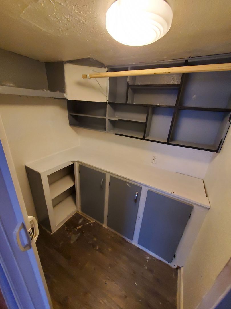 NE Salem Duplex 1 Bed W/Bonus Room 1 Bath, ALL BILLS PAID, W/D In Unit, COMING SOON! property image