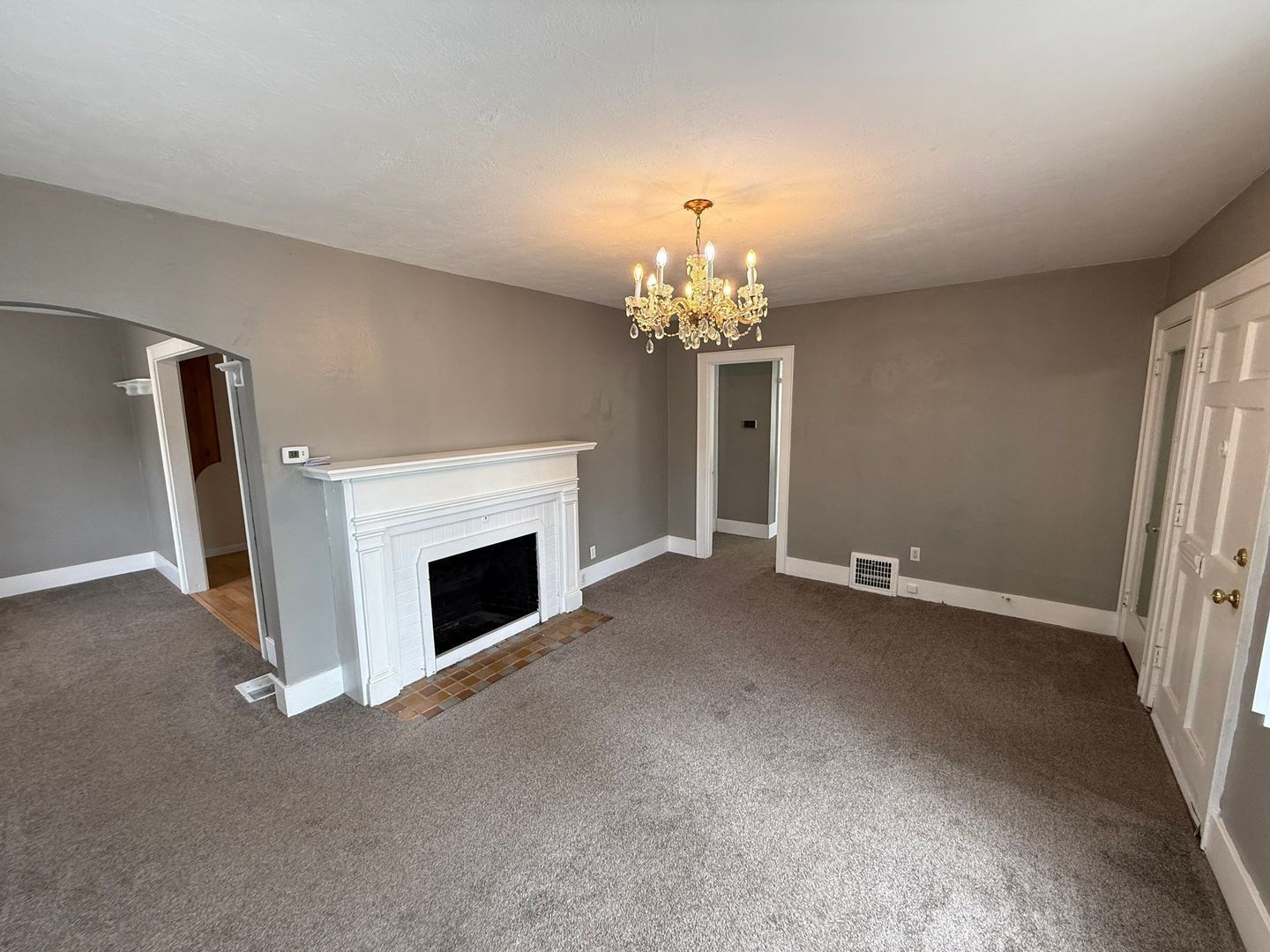 NE Salem Duplex 2 Bed 1.5 Bath, ALL BILLS PAID, W/D In Unit, COMING SOON! property image
