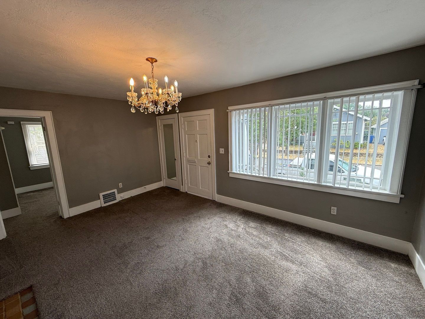 NE Salem Duplex 2 Bed 1.5 Bath, ALL BILLS PAID, W/D In Unit, COMING SOON! property image