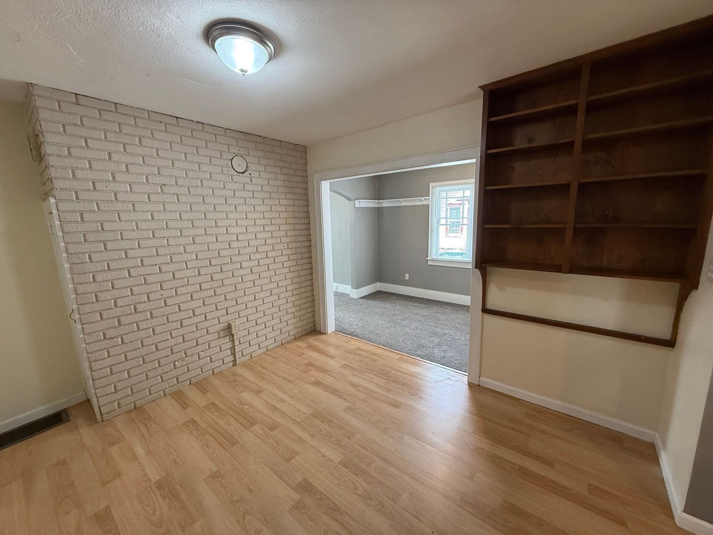 NE Salem Duplex 2 Bed 1.5 Bath, ALL BILLS PAID, W/D In Unit, COMING SOON! property image