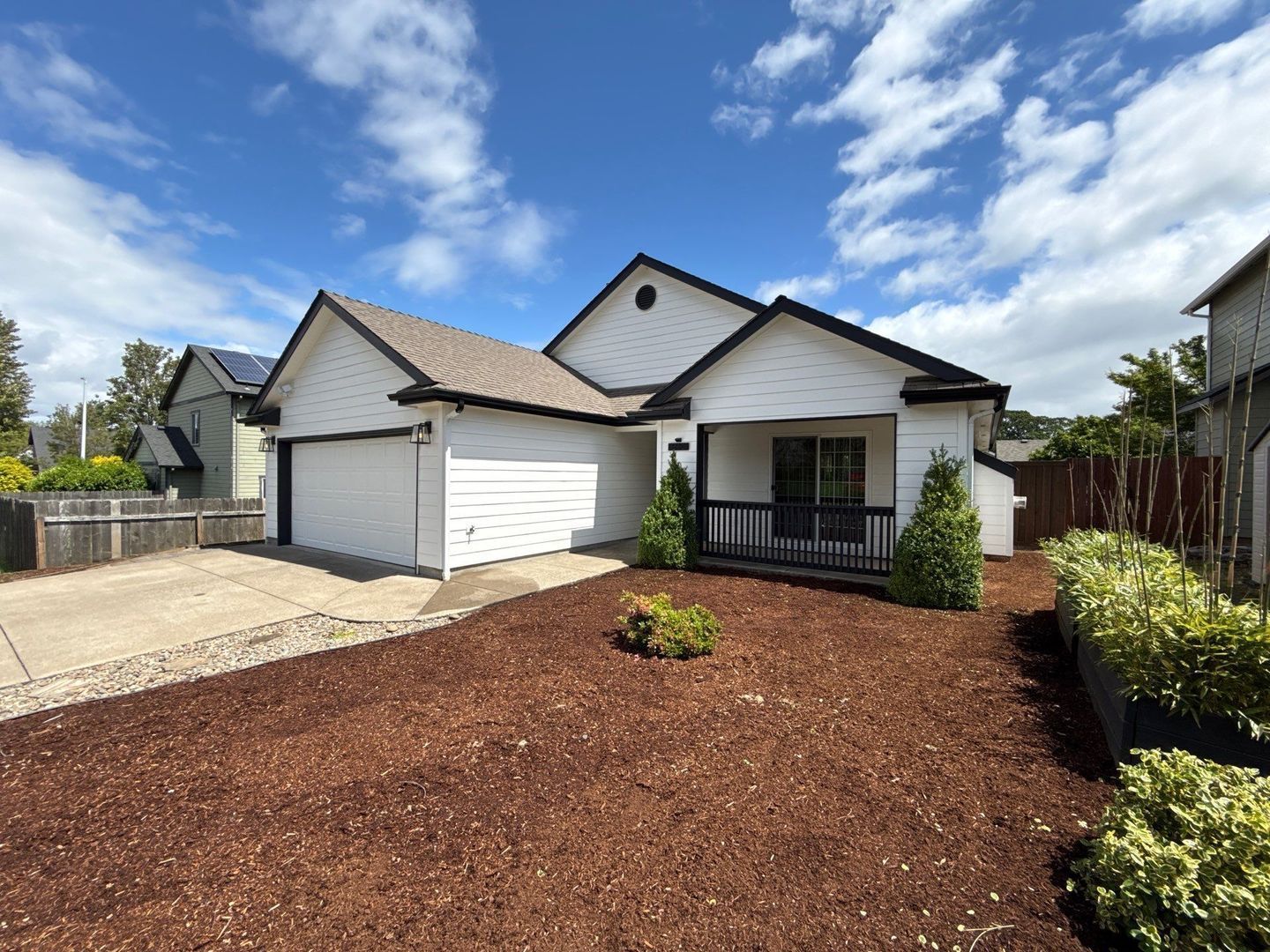 Spacious S. Salem 3BR/2BA Single Family Home in Quiet Neighborhood - AVAILABLE NOW! property image