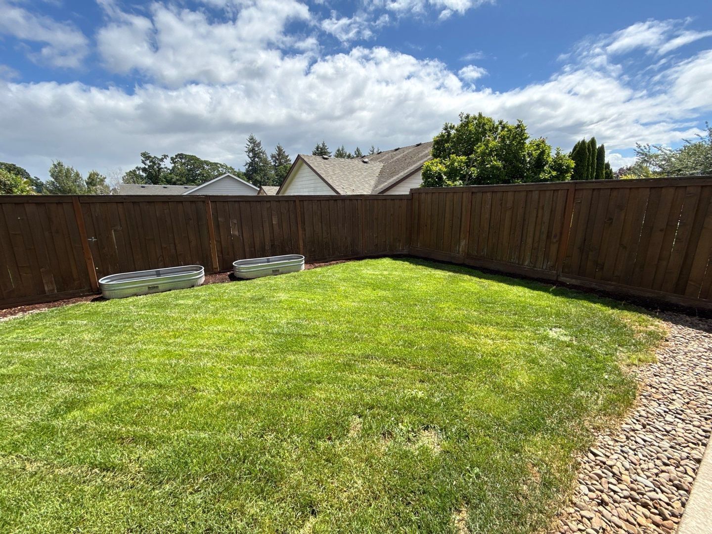 Spacious S. Salem 3BR/2BA Single Family Home in Quiet Neighborhood - AVAILABLE NOW! property image