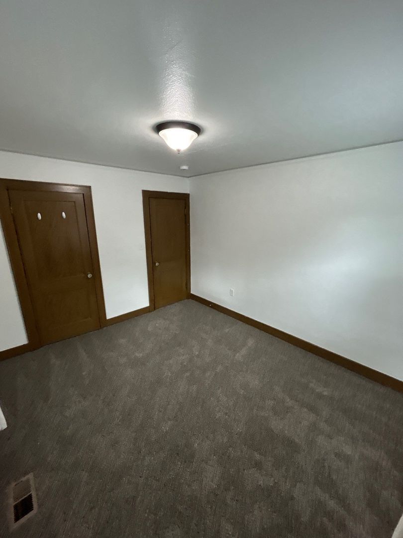 Corvallis 3 Bed, 1 Bath Single Family Home, AVAILABLE NOW! property image